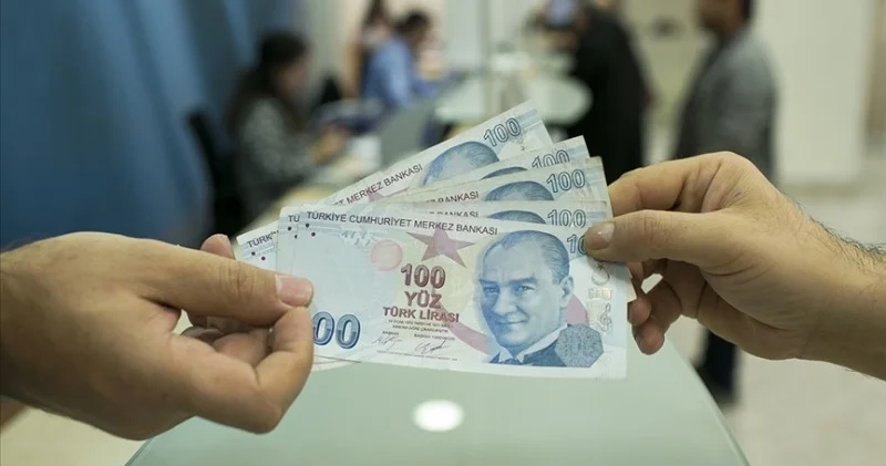 Cumhurbaşkanlığı 2026 Programı: Memur ve emekliye ilave artış yok, asgari ücrete belirsizlik sürüyor