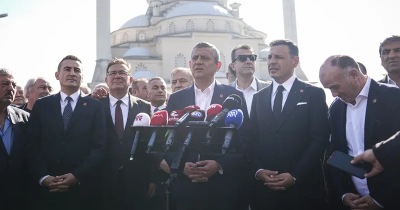 Özel den gündem olacak Cumhur İttifakı çıkışı: Çatlaklarıyla ben uğraşamam, kendileri çözsünler