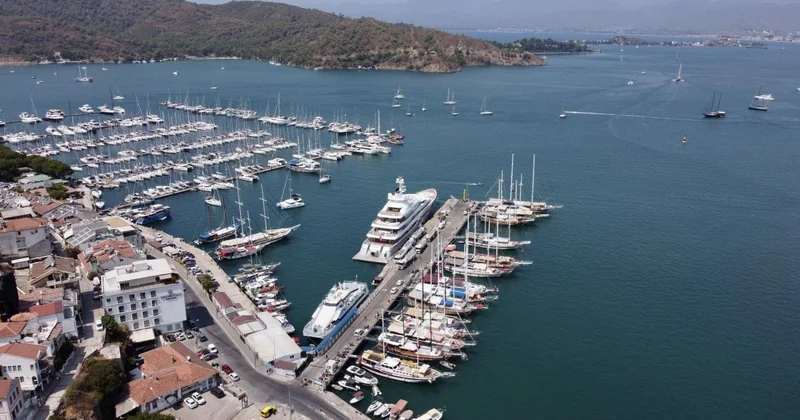 Bakan Kurum: Tekne ve yatların koylarımızda kontrollü konaklamalarını sağlayacağız