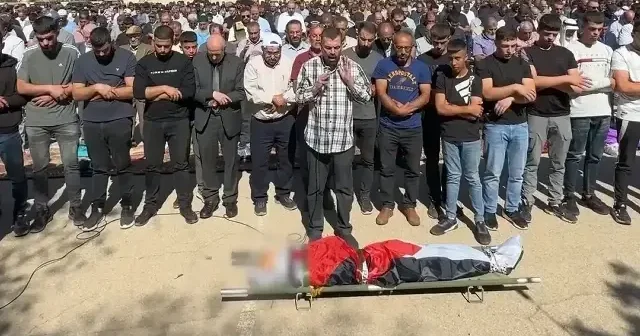Ramallah ta işgalcilerin katlettiği 15 yaşındaki çocuk defnedildi VİDEO İZLE