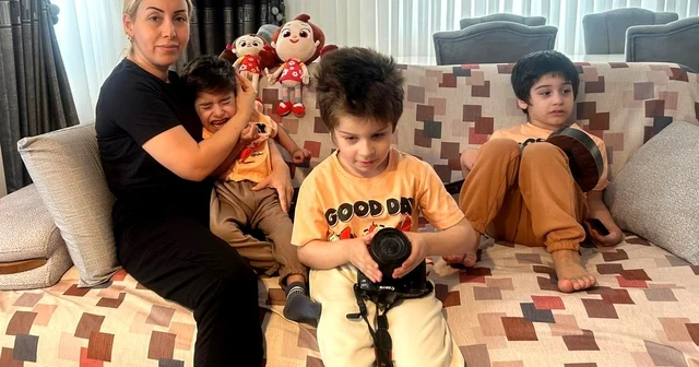 Mekselina nın özel gereksinimli üçüz oğullarıyla hayat mücadelesi Adana Haberleri
