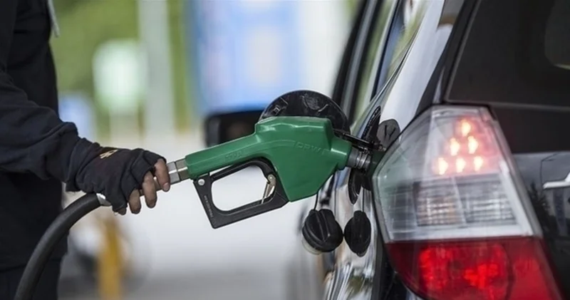 SON DAKİKA: BENZİNE ZAM GELDİ! Benzine ne kadar zam geldi, litre fiyatı kaç TL oldu? 31 Ekim 2025 güncel LPG, motorin ve benzin fiyatları
