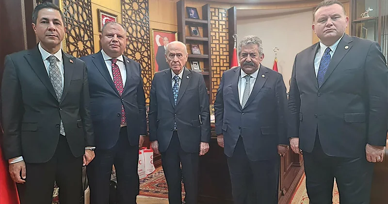 MHP nin Komisyon üyeleri Bahçeli ye çalışmalar hakkında bilgi verdi