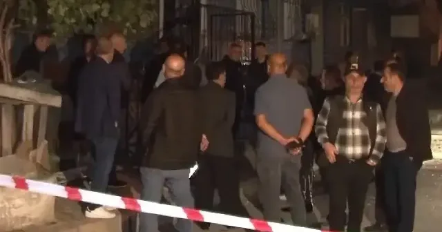 Bağcılar da bir binada patlama meydana geldi: Yaralılar var VİDEO İZLE