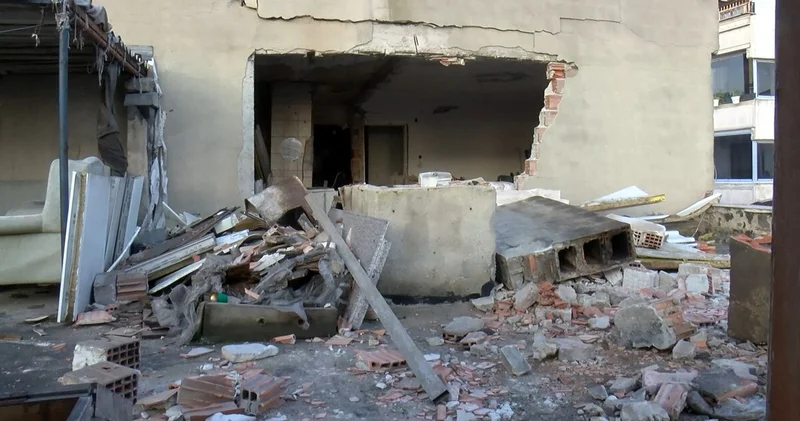 Termosifon patladı, duvarlar yıkıldı! Son dakika haberleri