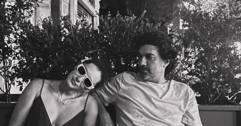 Hande Doğandemir sevgilisinin doğum gününü kutladı Magazin haberleri