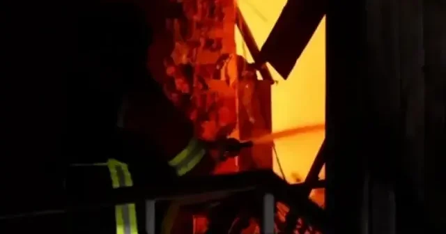 Rusya Ukrayna’nın Sumi kentine saldırdı VİDEO İZLE