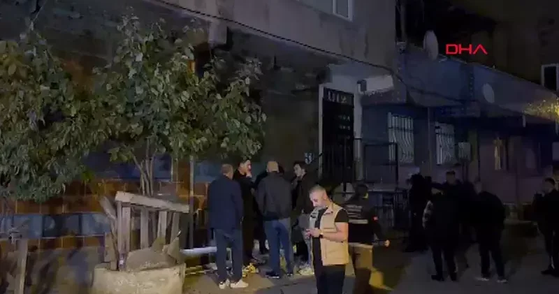 Bağcılar da bir binada patlama