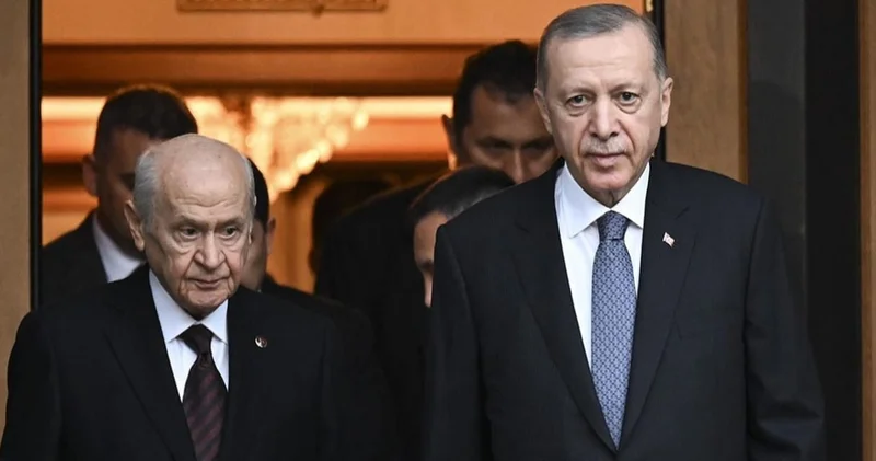 Cumhur İttifakı dağılıyor mu? İktidar medyası yazarı açık açık uyardı! Bahçeli’yi kaybetme lüksünüz yok