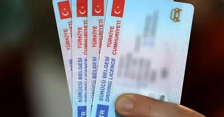 Ehliyette son gün bugün! Yenilemeyen yandı