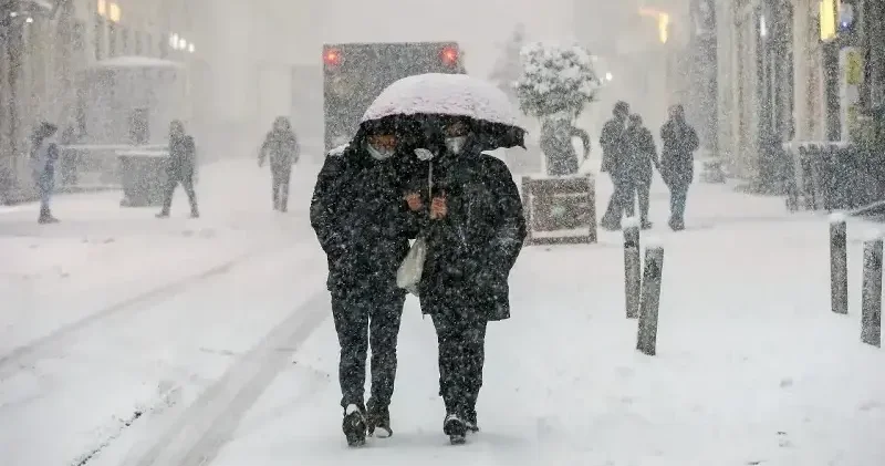 İklim bilimciden yoğun kar yağışı uyarısı: Kar ne zaman yağacak? Türkiye için kritik tarih belli oldu Son Dakika Haberleri