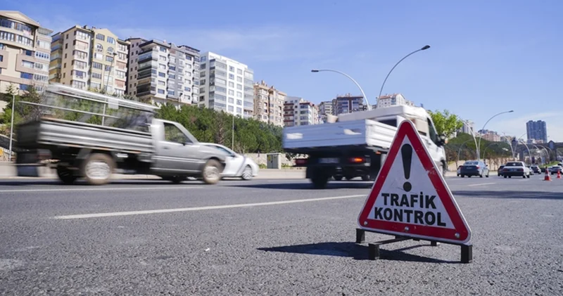 2 Kasım 2025 Pazar İstanbul da trafiğe kapalı yollar ve İstanbul alternatif güzergah ve yollar hangileri?