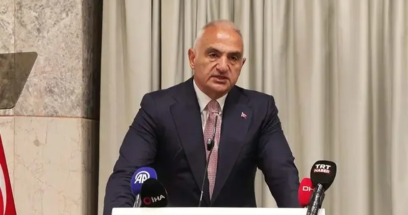 Bakan Ersoy: 64 milyar dolarlık turizm geliri hedefimizi tutturacağız