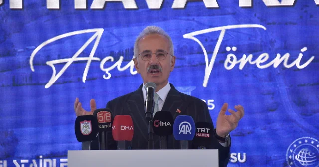 Bakan Uraloğlu: Gökyüzünde sınır tanımayan bir Türkiye inşa ettik Sivas Haberleri