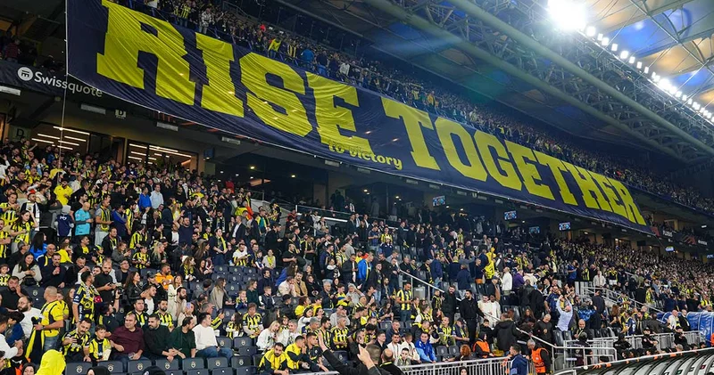 Beşiktaş derbisi öncesi Fenerbahçe de kriz