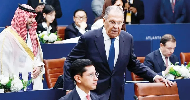 G20’de fotoğraf gerilimi ... Rus bakanı istemediler