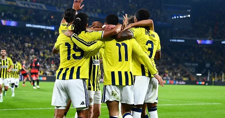 Fenerbahçe, Kartal sonrası Kuyt ile çıkış arıyor!