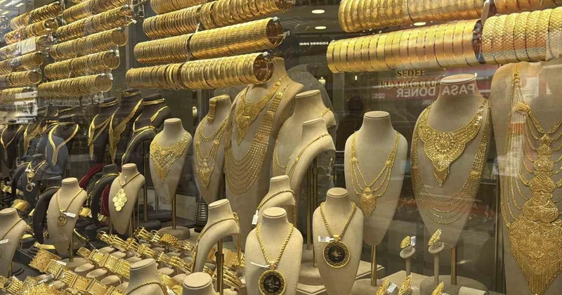 Yargıtay, araba alımında kullanılan 7 bileziğin kadına iadesine hükmetti