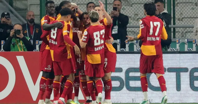 Galatasaray ın yıldızlarından galibiyet yorumu