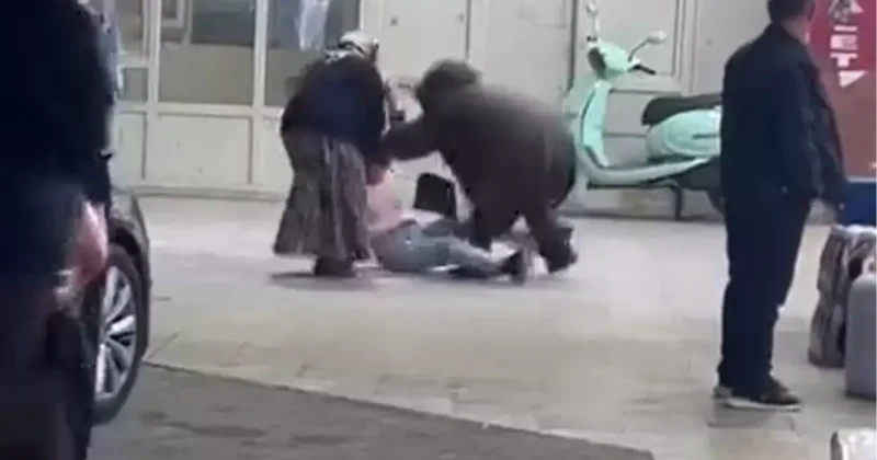 Adana Otogarı nda Kadın Kavgası