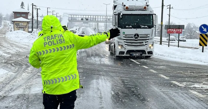 Bolu da ağır tonajlı araçlara kar yasağı SON DAKİKA HABER