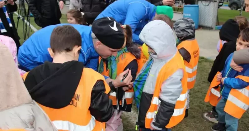Anaokulu öğrencilerinden Süper Lig ekibine ziyaret