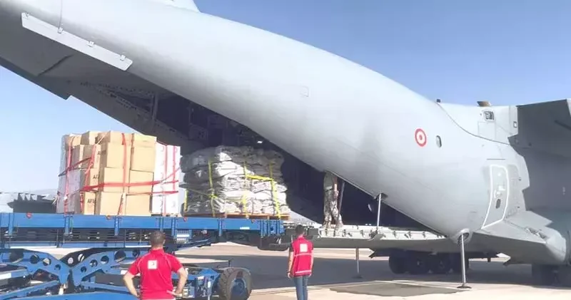 MSB: TSK, yardım eli uzatılması gereken her noktada görev yaptı