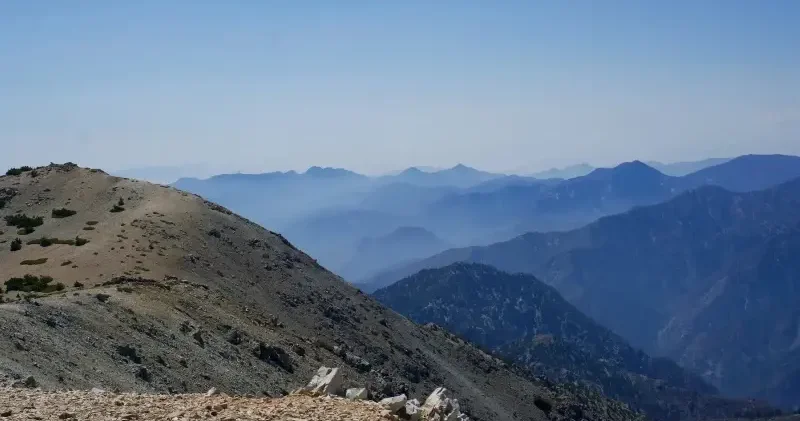 ABD’de dağ yürüyüşüne çıkan 3 kişi hayatını kaybetti Dünya Haberleri