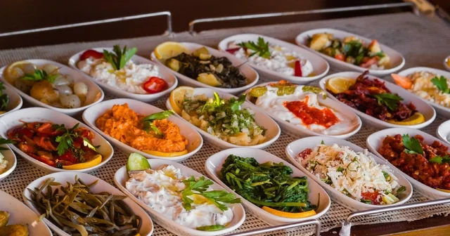 Yılbaşı sofrasında sıcak soğuk zinciri uyarısı İzmir Haberleri